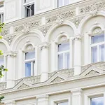 Stunning Apartment In Wenceslas Square
